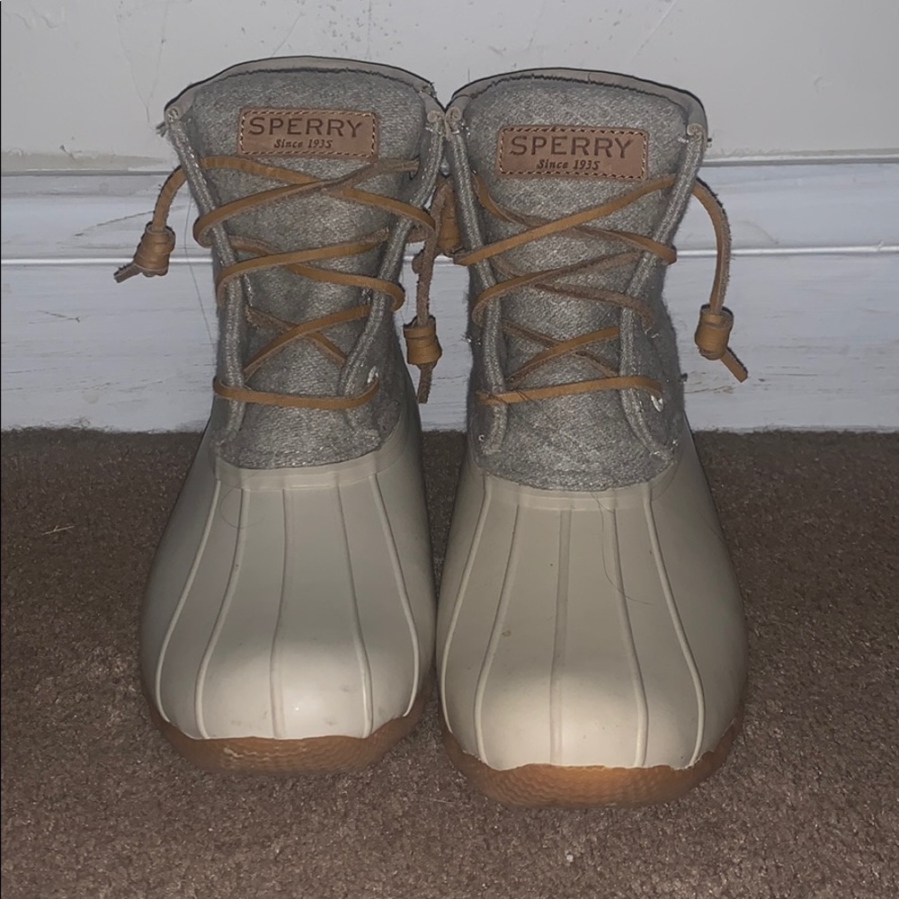 duck boots